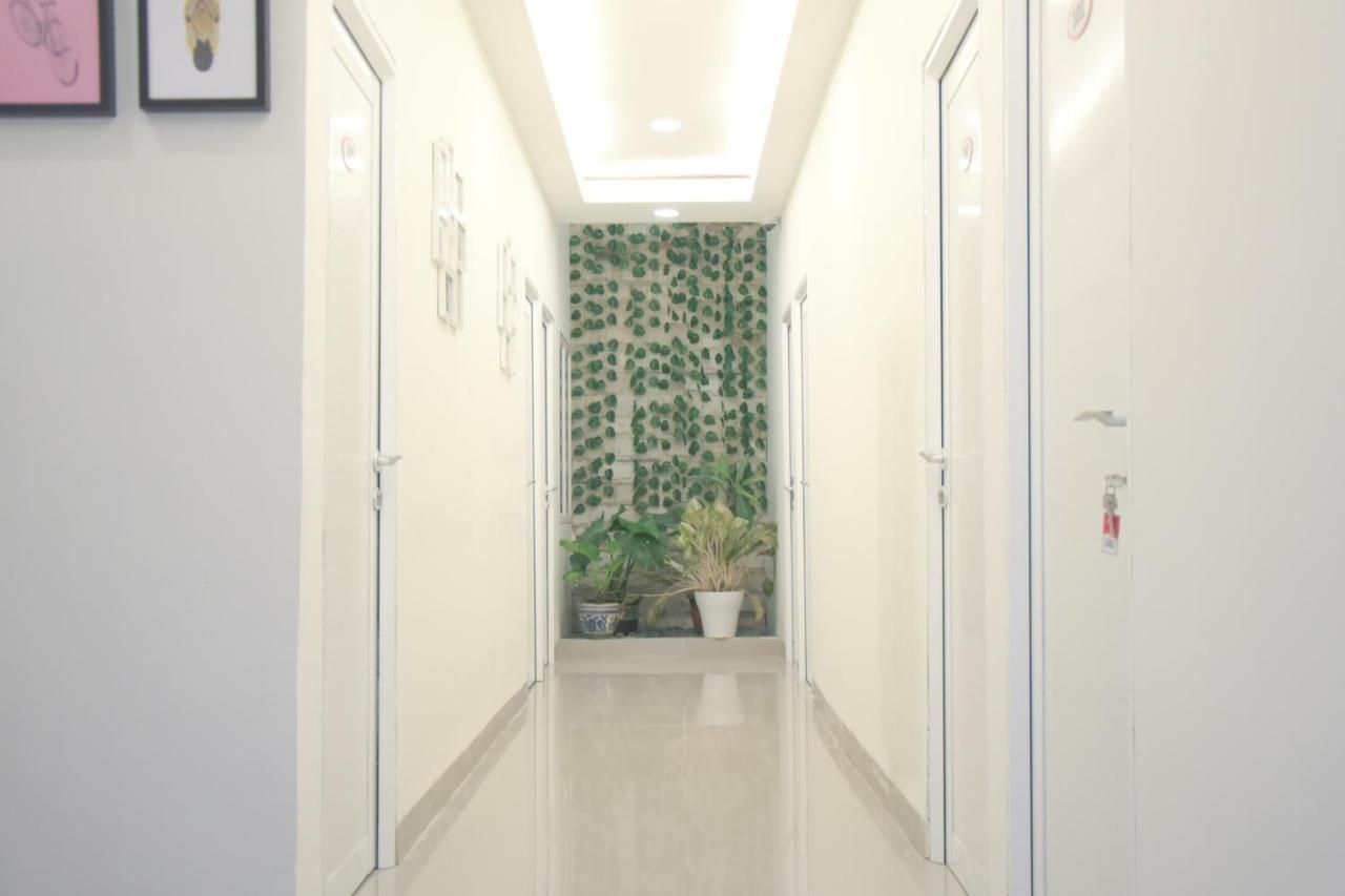 Reddoorz Plus Syariah Near Manggarai Station 3 Otel Cakarta Dış mekan fotoğraf